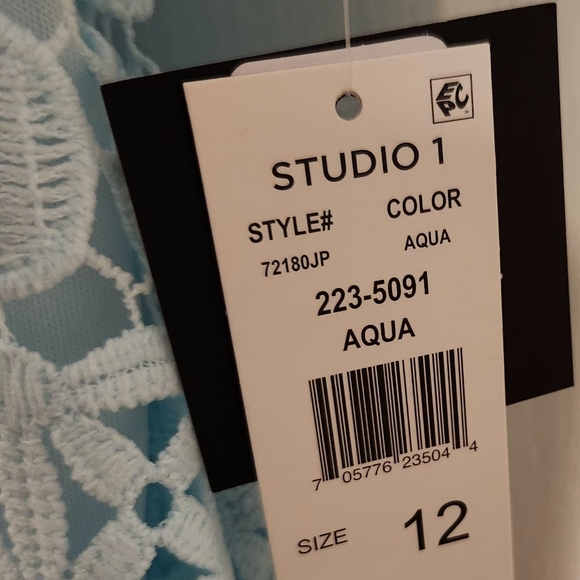 New With Tags Studio 17 Mint Green Lace Midi Dress - Picture 3 of 5